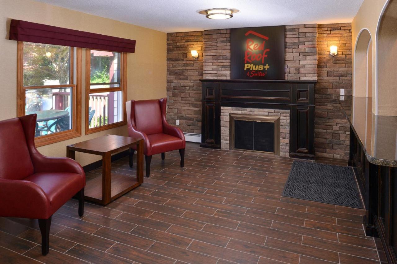 Red Roof Inn Plus+ & Suites Гилфорд Экстерьер фото